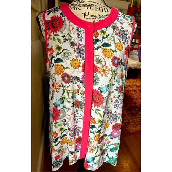 Nicole by Nicole Miller Floral Sheer Flowy Top - Picture 5 of 9